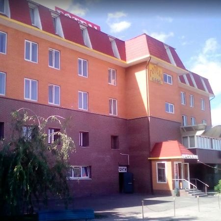 Отель Тиса Петропавловская Борщаговка Экстерьер фото